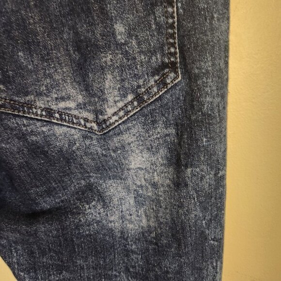 C J Black Skinny Flex Premium Denim Destroyed Distressed Jeans Size 34x32 - Picture 7 of 12